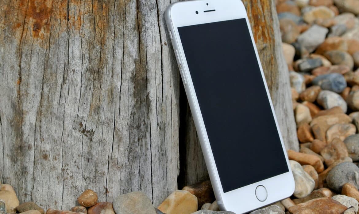 L’écran de votre iPhone est fissuré ou cassé : pas de panique !
