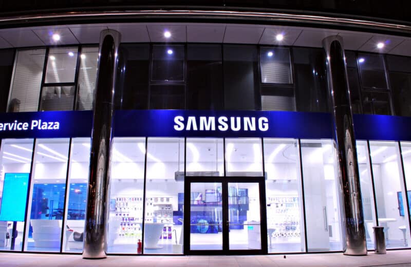 Samsung met Huawei au sommet